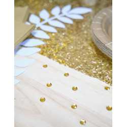 100 Petits confettis de table ronds dorés 0,6 cm